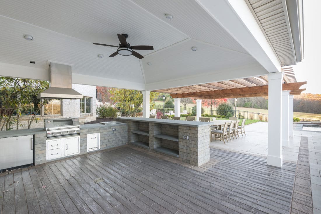 Outdoor Kitchen on Patio